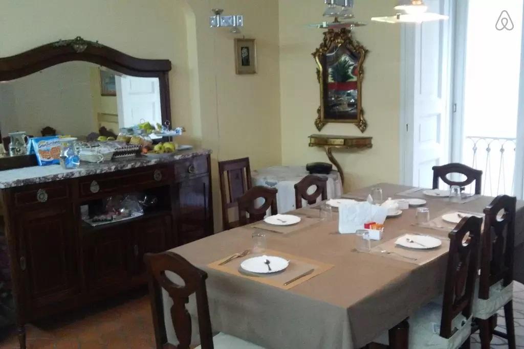 Bed And Breakfast Adelberga Salerno Exterior foto
